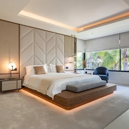 Villa Lotus