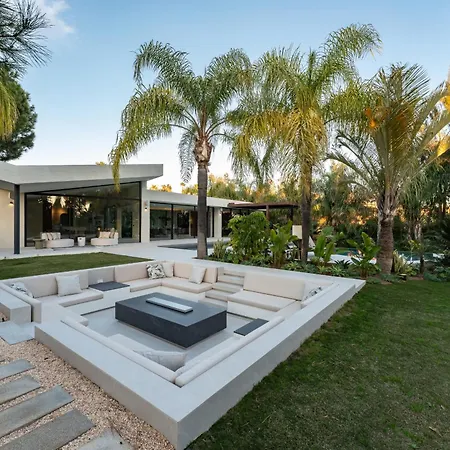 Lotus Villa